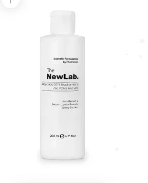 the newlab Anti-Blemish & Sebum Control Formula Toning Solution